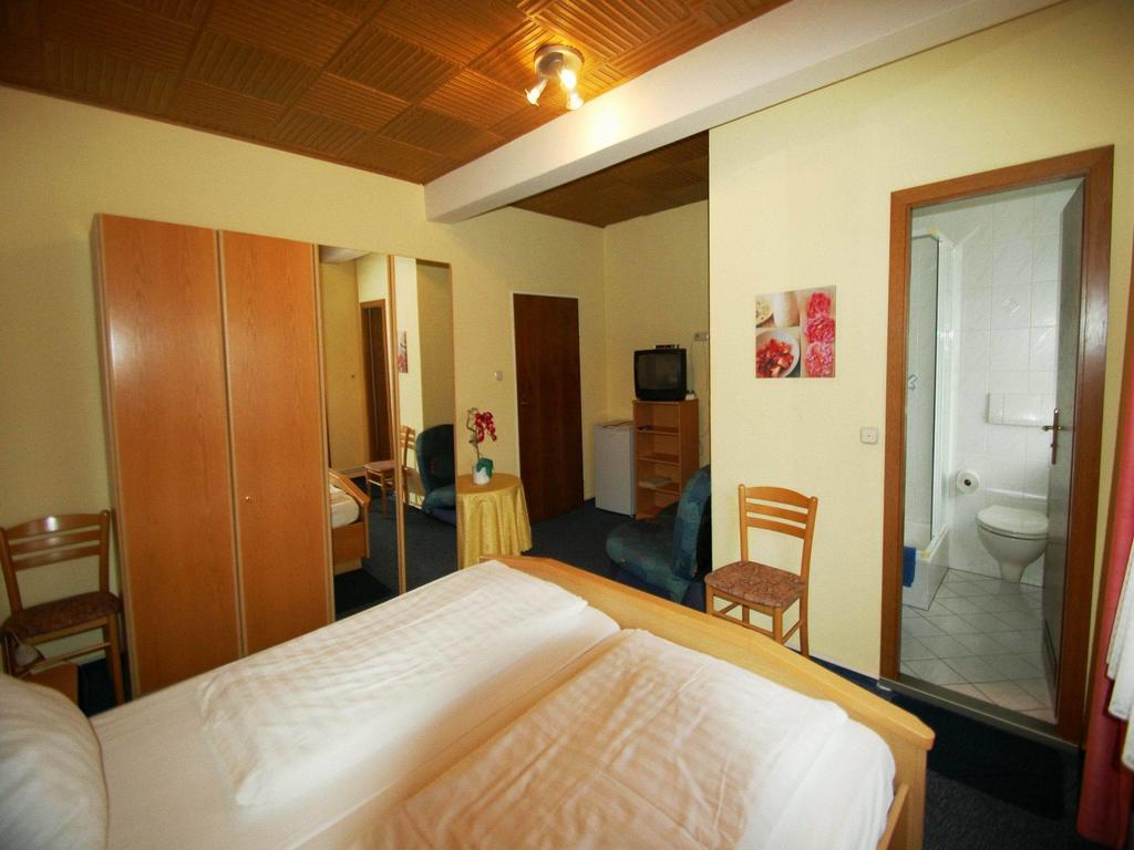 Hotel Konert Bergheim  Eksteriør billede