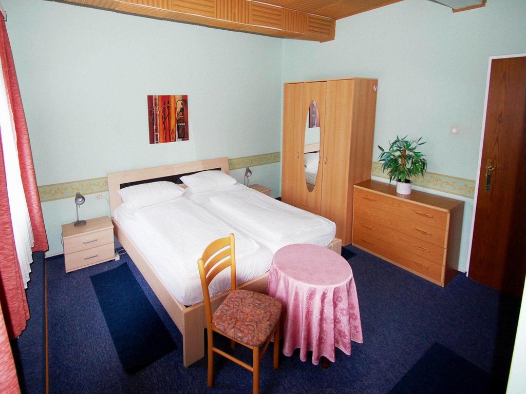 Hotel Konert Bergheim  Eksteriør billede